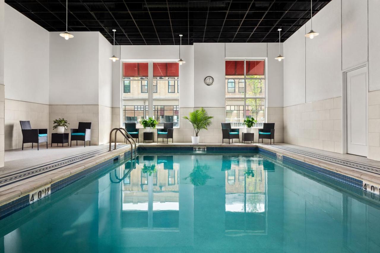 Sheraton Duluth Hotel מראה חיצוני תמונה