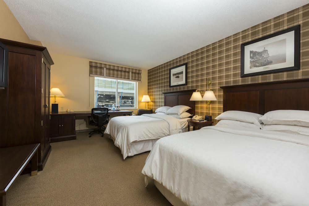 Sheraton Duluth Hotel מראה חיצוני תמונה