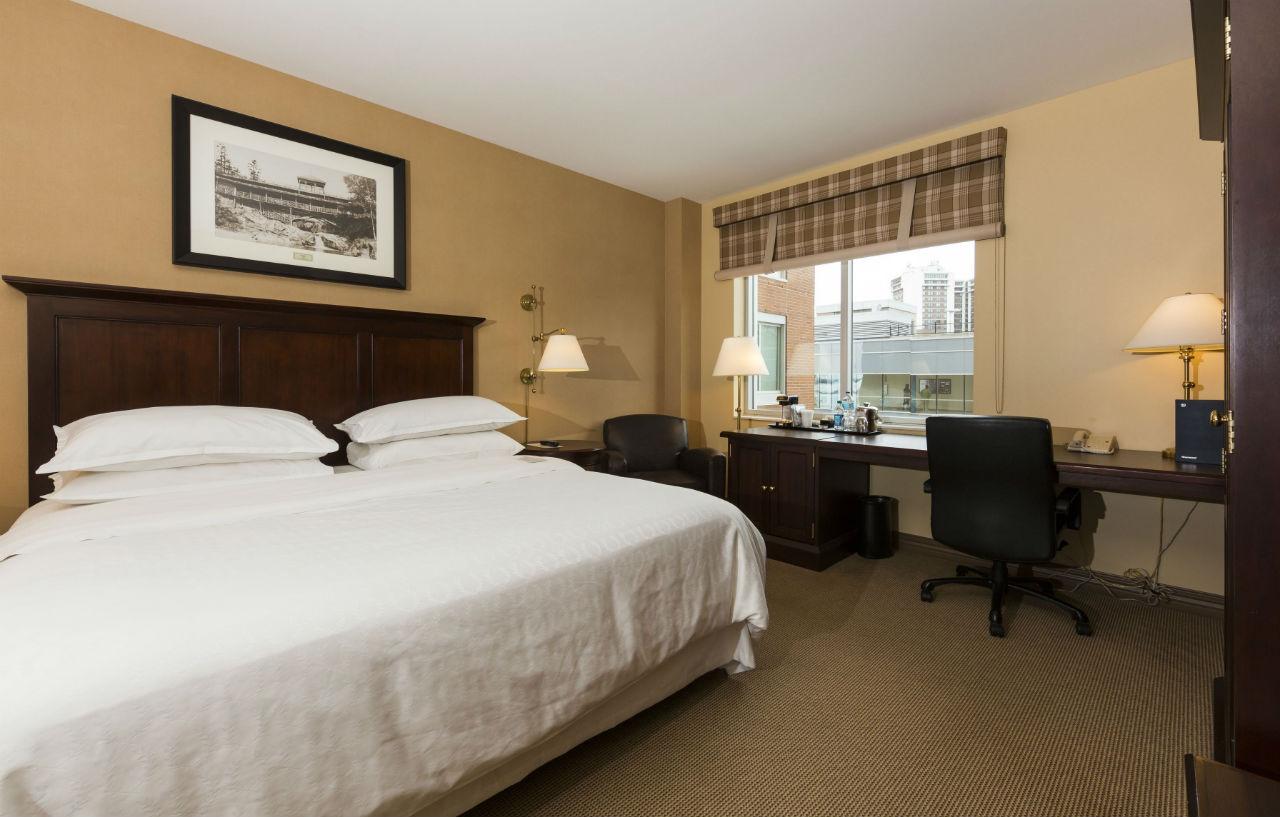 Sheraton Duluth Hotel מראה חיצוני תמונה